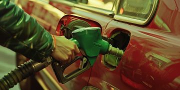 Cómo ahorrar hasta un 55% de combustible en tus viajes con Google Maps