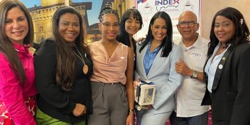 Directora del INDEX, Celine Toribio, realiza encuentro con decenas de representantes de asociaciones dominicanas en Italia