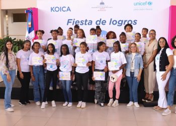 Entre junio y julio, los clubes de chica graduaron más de mil niñas y adolescentes