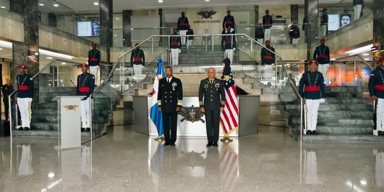 Comando Sur de EE.UU. y Ministerio de Defensa de RD fortalecen cooperación estratégica y de seguridad regional