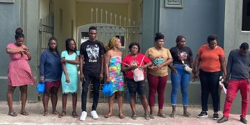 Ejército envía a la justicia a 745 personas por tráfico de indocumentados y contrabando