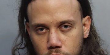 Arrestan en Miami al reguetonero Jhayco por posesión de cocaína y cannabis