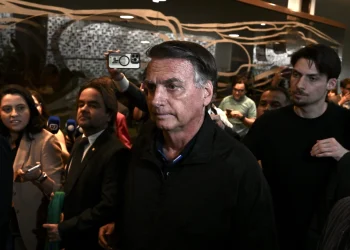 El juez autoriza a Bolsonaro a salir de la prisión domiciliaria para una consulta médica