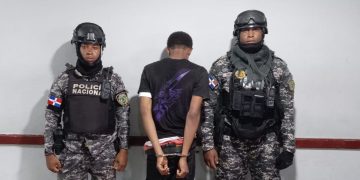 Policía ocupa 72 porciones de drogas, dinero y equipos en operativos contra el microtráfico en Monte Plata