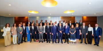 Ministro de Hacienda y Economía y el CONEP impulsan diálogo sobre finanzas públicas