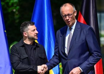 Zelensky instó a Estados Unidos y Europa a no dejarse engañar por Rusia antes de la cumbre Trump-Putin