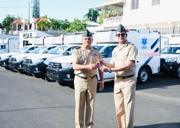 Ministerio de Defensa entrega primera partida de ambulancias ensambladas por la industria militar dominicana