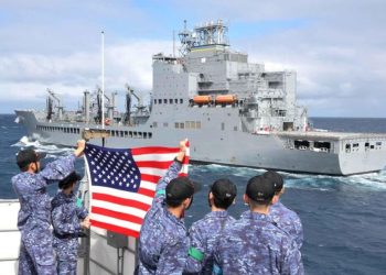 Estados Unidos desplegó fuerzas militares en el mar Caribe para combatir cárteles de droga latinoamericanos