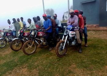 Ejército intercepta 14 haitianos indocumentados que se desplazaban en cinco motocicletas en el Calimete de Montecristi