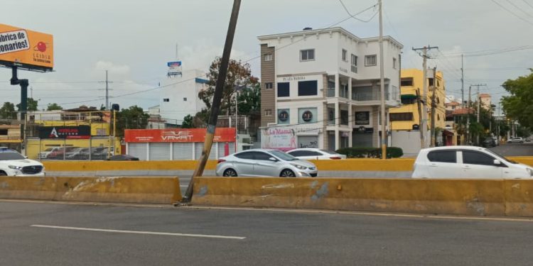 Obras Públicas anuncia cierre del túnel de Las Américas por tres horas tras impacto a poste eléctrico