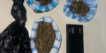 Ocupan drogas, balanza y otras evidencias durante operativos en Villa Mella