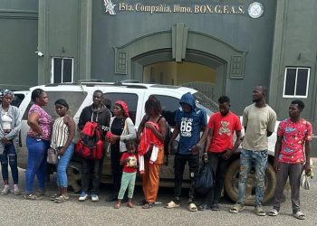 Ejército intercepta jeepeta vinculada a presunto contrabandista con 11 haitianos indocumentados en Montecristi