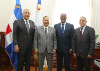 Ministro Andrés Bautista juramenta a  Alberto Caminero como director de Prensa del Presidente