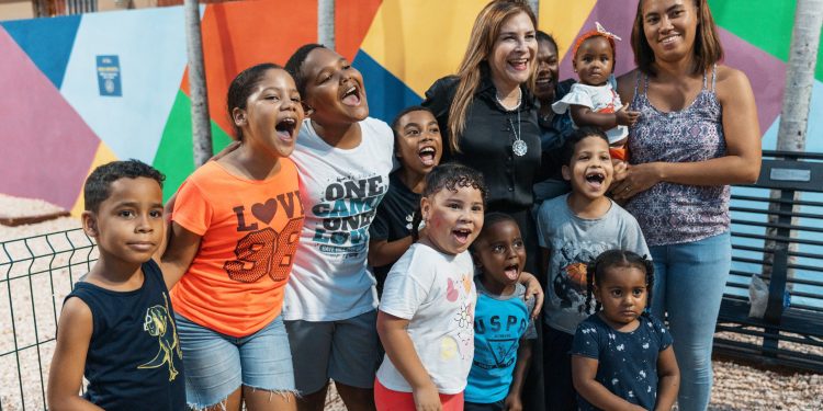 Carolina moderniza parque 30 de Mayo para el disfrute de los comunitarios