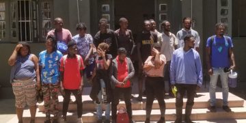 Ejército detiene 19 indocumentados en puesto de chequeo El Guanal en Santiago Rodríguez