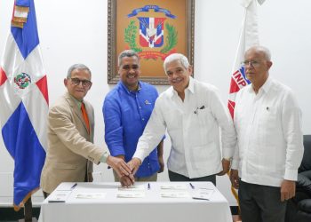 INPOSDOM lanza emisión postal conmemorativa de la V Convención Internacional de Historiadores y Numismáticos en Brasil