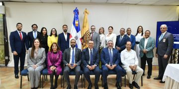 JCE presenta nueva cédula de identidad y electoral al Codessd y Participación Ciudadana