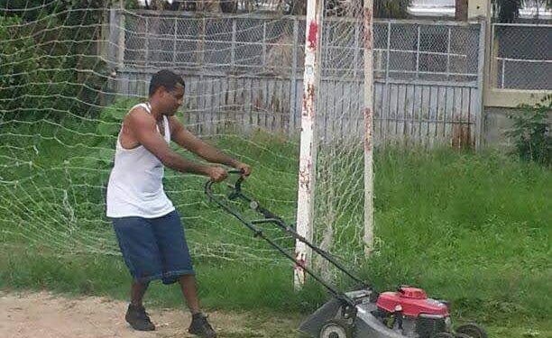 Comunitarios de Pueblo Nuevo en San Cristóbal reclaman su “Canchita”, apelan a solidaridad del Politécnico Loyola