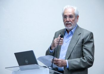 Economista Eduardo García valora construcción de más de 200 parques en gestión de Carolina