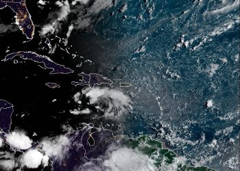 Indomet pronostica chubascos locales por incidencia de onda tropical