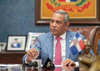 Senador Franklin Romero saluda celebración Expo Mayorista 2025