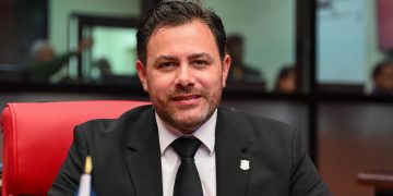 Senador Aneudy Ortiz se reunió con Presidente Luis Abinader para Impulsar terminación de obras en San José de Ocoa