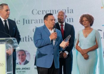 ACROARTE reconoce al director de la ONDA, José Rubén Gonell Cosme, por su contribución al arte, la cultura y la puesta en valor de los autores dominicanos