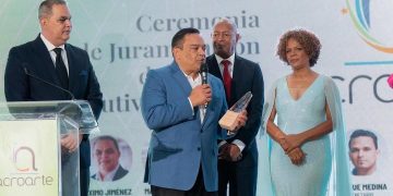ACROARTE reconoce al director de la ONDA, José Rubén Gonell Cosme, por su contribución al arte, la cultura y la puesta en valor de los autores dominicanos