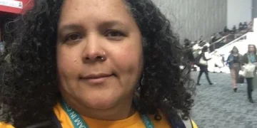 Yoseli Castillo se disculpa por modificar Himno Nacional