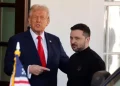 Trump aseguró que cualquier acuerdo sobre Ucrania se logrará en una segunda cumbre que incluya a Zelensky