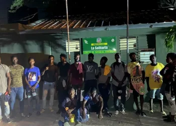 Ejército detiene a 53 haitianos indocumentados en Montecristi