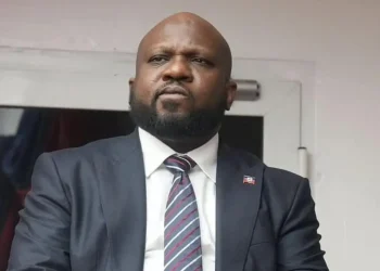 Presidencia haitiana niega que miembro del Consejo Presidencial de Transición de Haití no estuvo retenido en RD