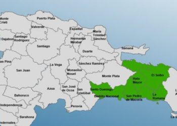 COE coloca cinco provincias y al DN en alerta verde por una onda tropical