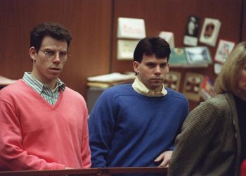 Comisión judicial niega libertad condicional a los hermanos Menéndez