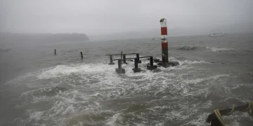 Sismo de magnitud 7.8 vuelve a sacudir la península de Kamchatka, Rusia