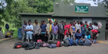 Ejército detiene a 56 haitianos en operativo en Guayubín, Montecristi
