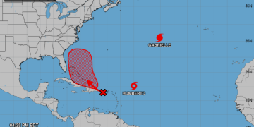 Tormenta tropical Humberto se forma al este de Puerto Rico y podría convertirse en huracán este sábado