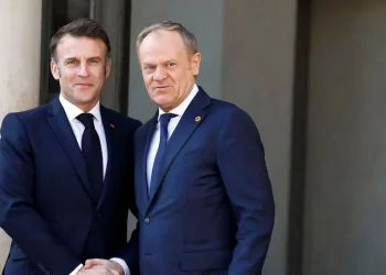 Francia le enviará aviones a Polonia para reforzar su defensa y el Reino Unido anunció nuevas sanciones contra Rusia