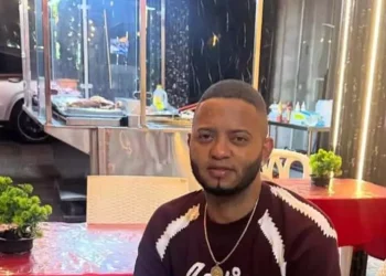 Se entrega Argenis “Kodigo” vinculado a la desmantelada red de narcotráfico y lavado de activos