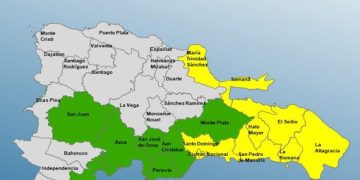 COE coloca 16 provincias en alerta por efectos de onda tropical y vaguada