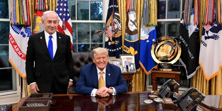 Trump se reúne con Netanyahu para negociar un cese del fuego en Gaza