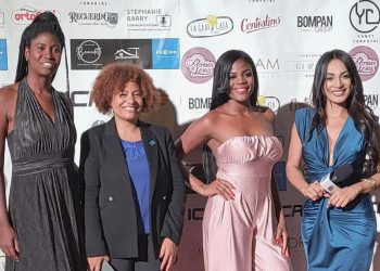 Arte Momu- Fragmentos de moda, música y colores 