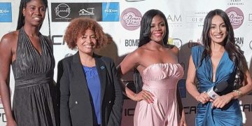 Arte Momu- Fragmentos de moda, música y colores 