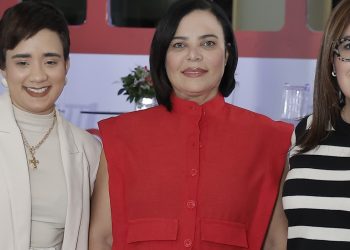 Grupo Sánchez lanza stand móvil "Móntate en la Guagua"