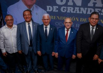 Senador de Valverde realiza rendición de cuentas de su primer año de gestión