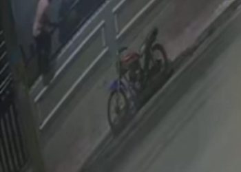 Profanan templo católico en San Luis; ladrón roba bombillos de iluminación