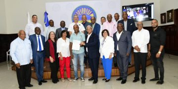 FOPETCONS reconoce a trabajadores de la construcción con la entrega de 125 nuevas pensiones