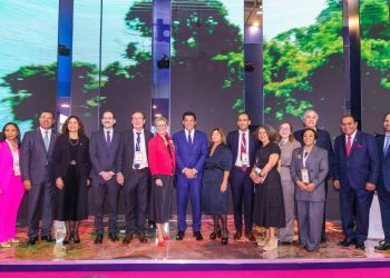 RD inaugura feria turismo en París y vuelos de Air France volverán a Punta Cana