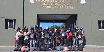 Ejército detiene a 48 nacionales haitianos indocumentados en Loma de Cabrera