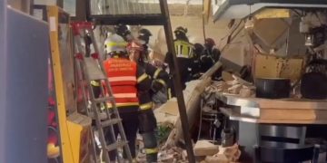 Más de 20 heridos tras explosión en bar de Madrid, entre ellos 3 en estado de gravedad